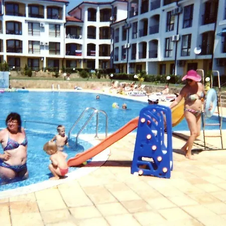 Rutland Beach Daire *